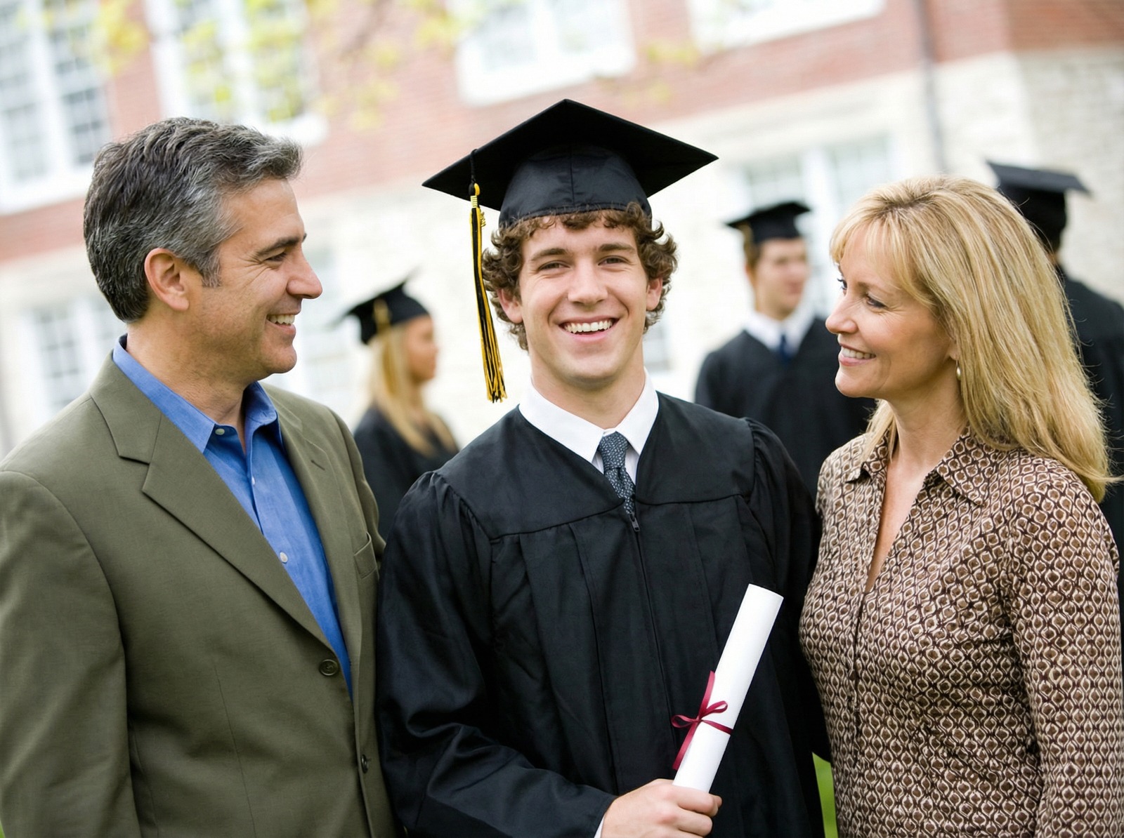 Parent and teen having a supportive conversation